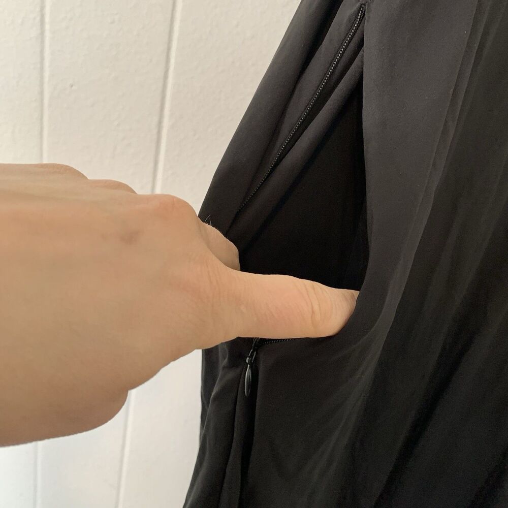 Elegant Black Midi Dress - Picture 6 of 13